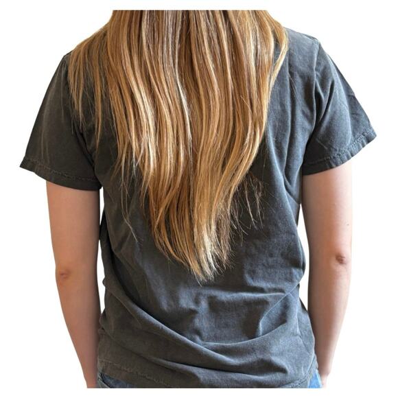 Comfort Colors Women’s Small Graphic Tee Butterfly Floral Celestial Black - Picture 5 of 6